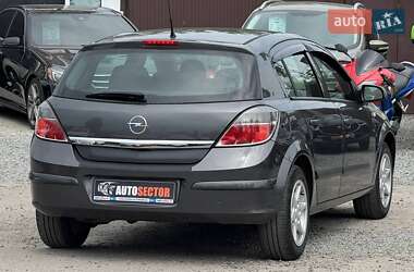 Хэтчбек Opel Astra 2009 в 
