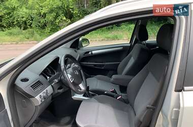 Универсал Opel Astra 2009 в 