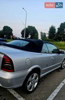Кабриолет Opel Astra 2003 в Киеве