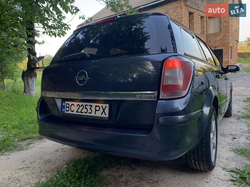 Універсал Opel Astra 2008 в Перемишлянах