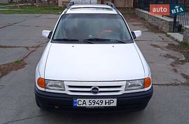 Універсал Opel Astra 1994 в 