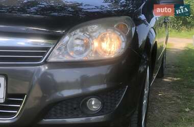 Універсал Opel Astra 2008 в 