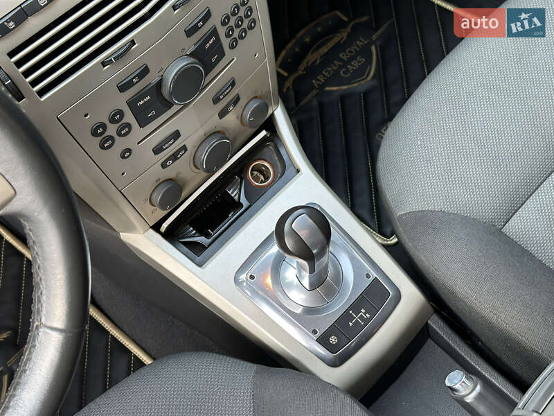 Універсал Opel Astra 2007 в Харкові