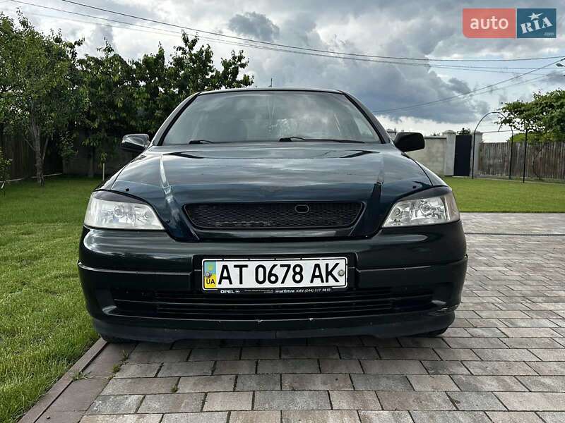 Хэтчбек Opel Astra 2003 в Ивано-Франковске