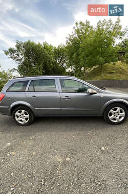 Универсал Opel Astra 2008 в 