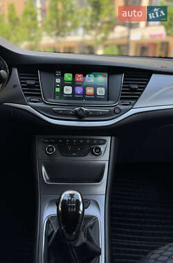 Универсал Opel Astra 2018 в 