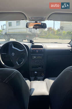 Седан Opel Astra 2008 в 