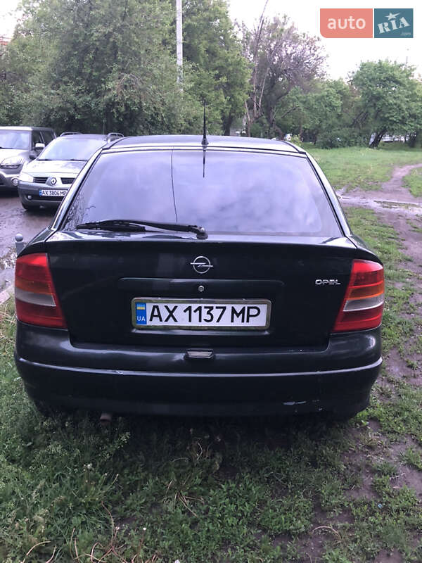 Хэтчбек Opel Astra 2001 в Харькове