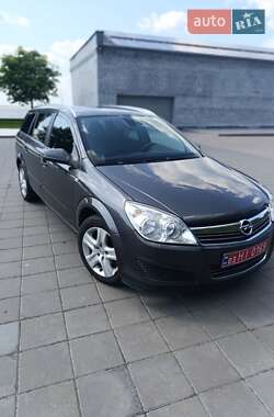 Універсал Opel Astra 2008 в Світловодську