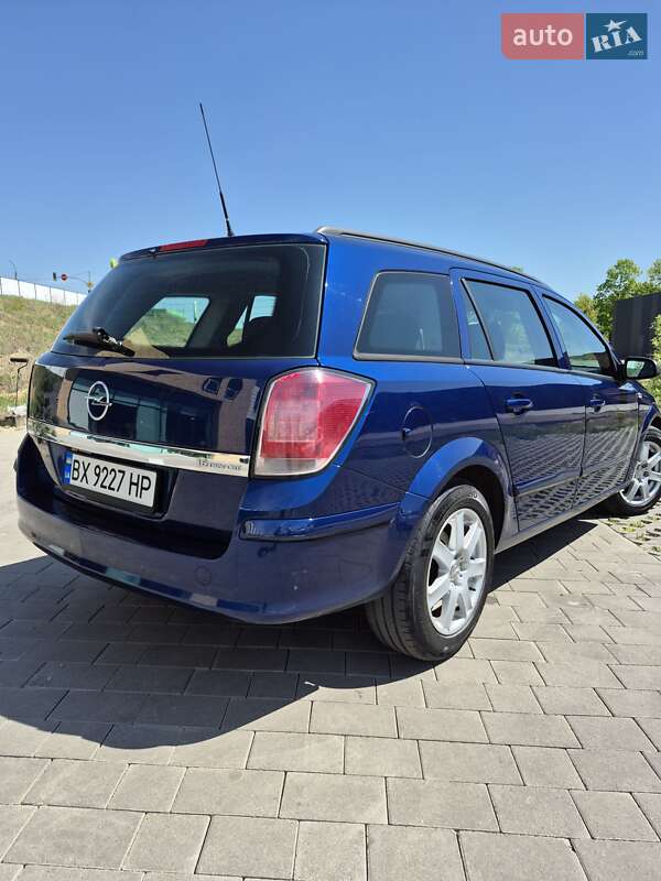 Универсал Opel Astra 2006 в Хмельницком