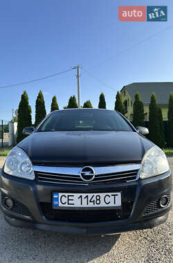Хэтчбек Opel Astra 2007 в 