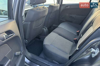 Универсал Opel Astra 2009 в 