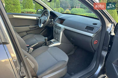 Универсал Opel Astra 2009 в 