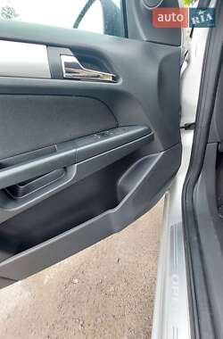 Универсал Opel Astra 2010 в 