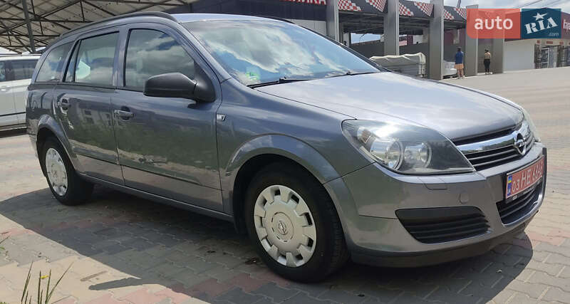Универсал Opel Astra 2006 в Виннице