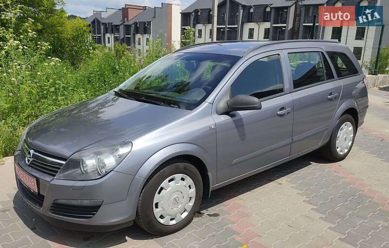 Универсал Opel Astra 2006 в 