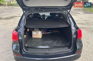 Универсал Opel Astra 2012 в 