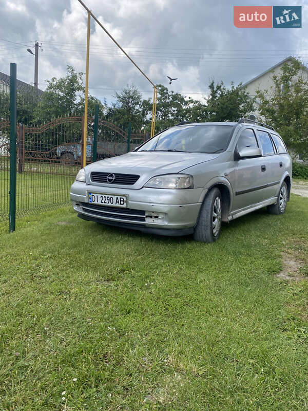 Универсал Opel Astra 2000 в 