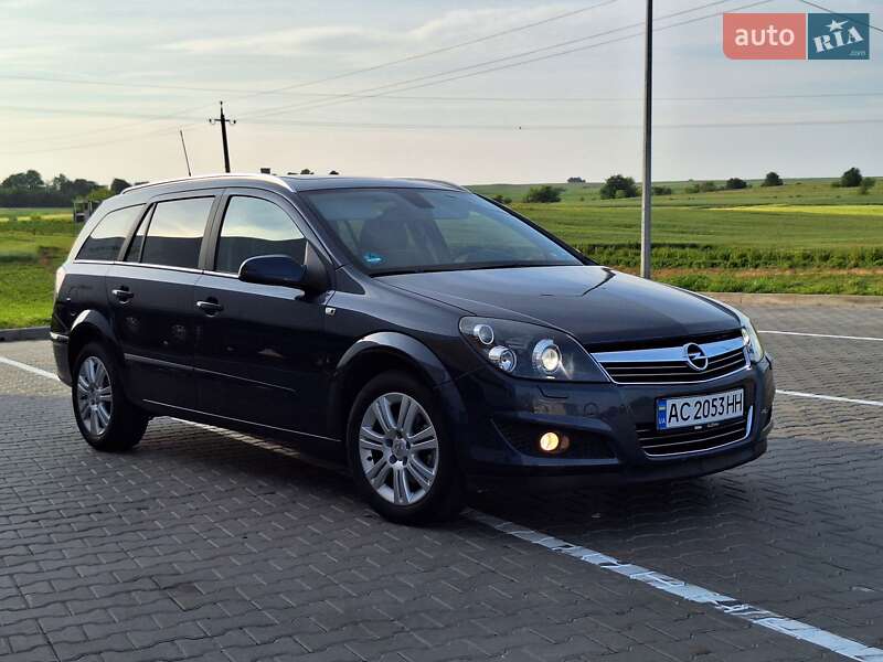 Универсал Opel Astra 2009 в Локачах фото 9 Универсал Opel Astra 2009 в Локачах