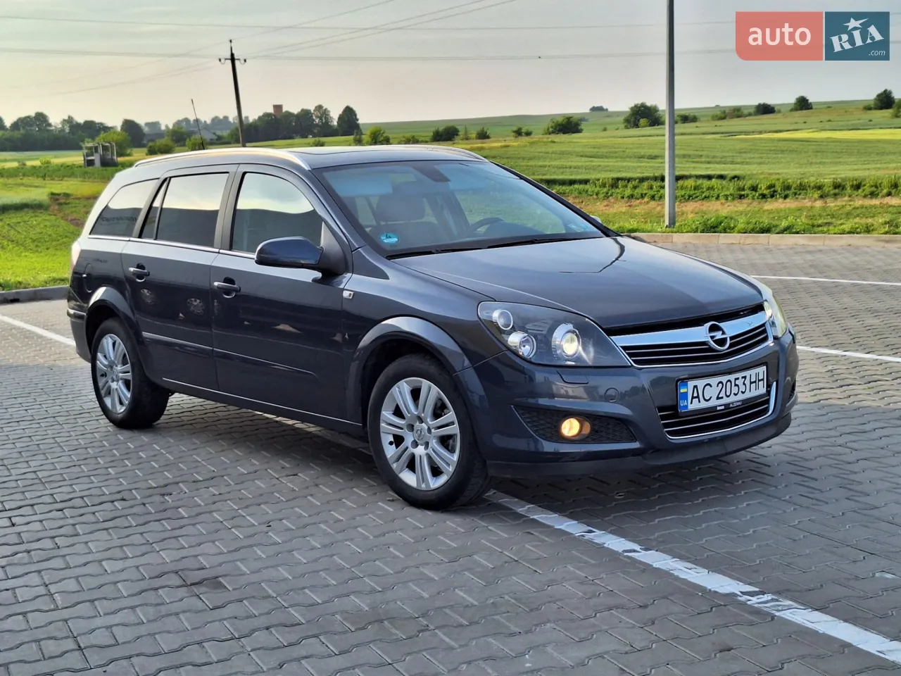 2010 Opel Astra - мініатюра 13