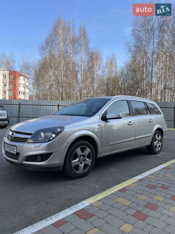 Opel Astra 2009
