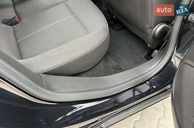 Хэтчбек Opel Astra 2010 в 