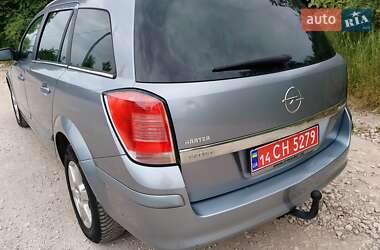 Универсал Opel Astra 2006 в 