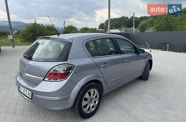 Хэтчбек Opel Astra 2009 в 