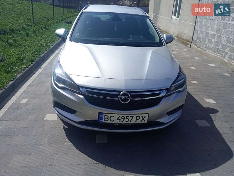 Универсал Opel Astra 2017 в Львове фото 13 Универсал Opel Astra 2017 в Львове