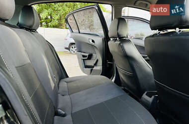 Хэтчбек Opel Astra 2006 в 