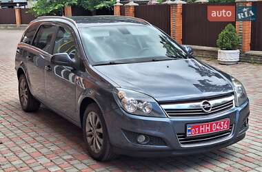 Универсал Opel Astra 2010 в Белой Церкви