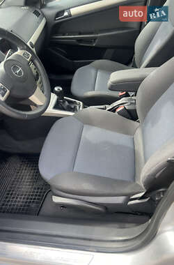Универсал Opel Astra 2008 в Киеве