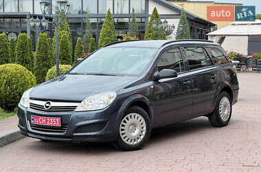 Универсал Opel Astra 2009 в Стрые