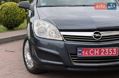 Універсал Opel Astra 2009 в 