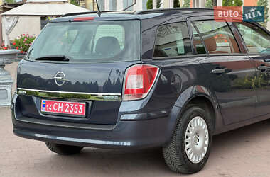 Універсал Opel Astra 2009 в 