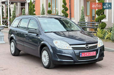 Універсал Opel Astra 2009 в 