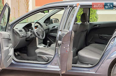 Універсал Opel Astra 2009 в 