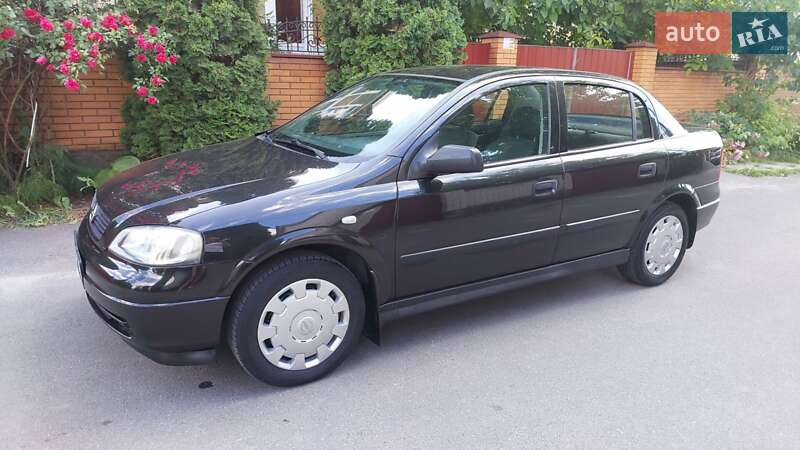 Opel Astra 2009