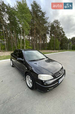 Седан Opel Astra 2006 в 