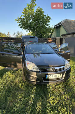 Универсал Opel Astra 2009 в 