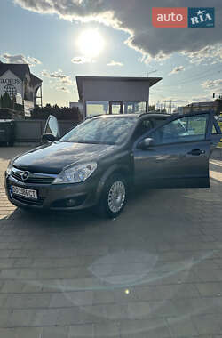Универсал Opel Astra 2009 в 