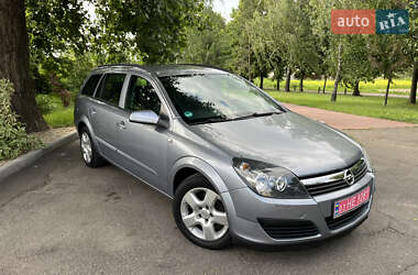 Универсал Opel Astra 2005 в 
