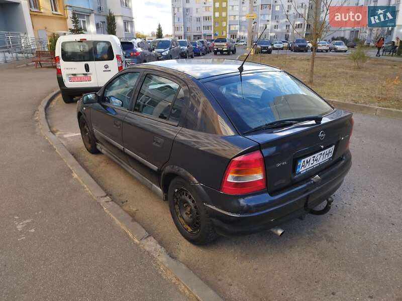 Хетчбек Opel Astra 1998 в Києві