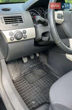 Универсал Opel Astra 2008 в 