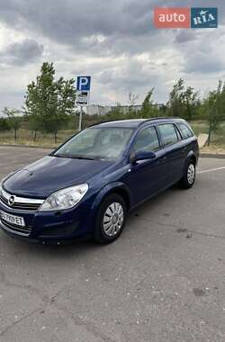 Универсал Opel Astra 2007 в Вознесенске