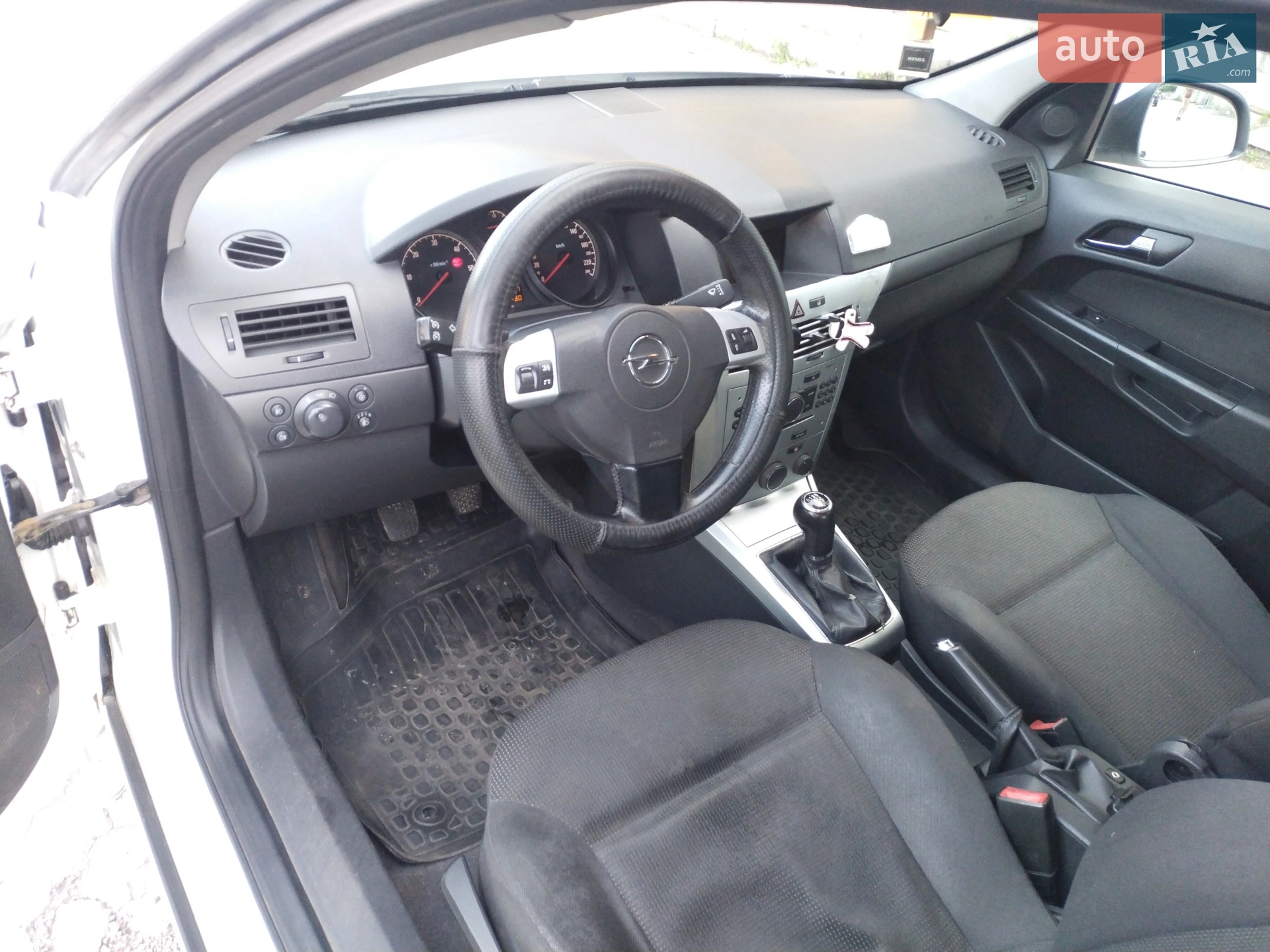 2010 Opel Astra - мініатюра 5