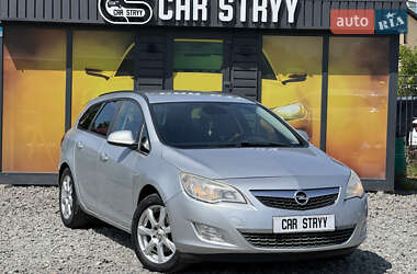 Універсал Opel Astra 2011 в Стрию