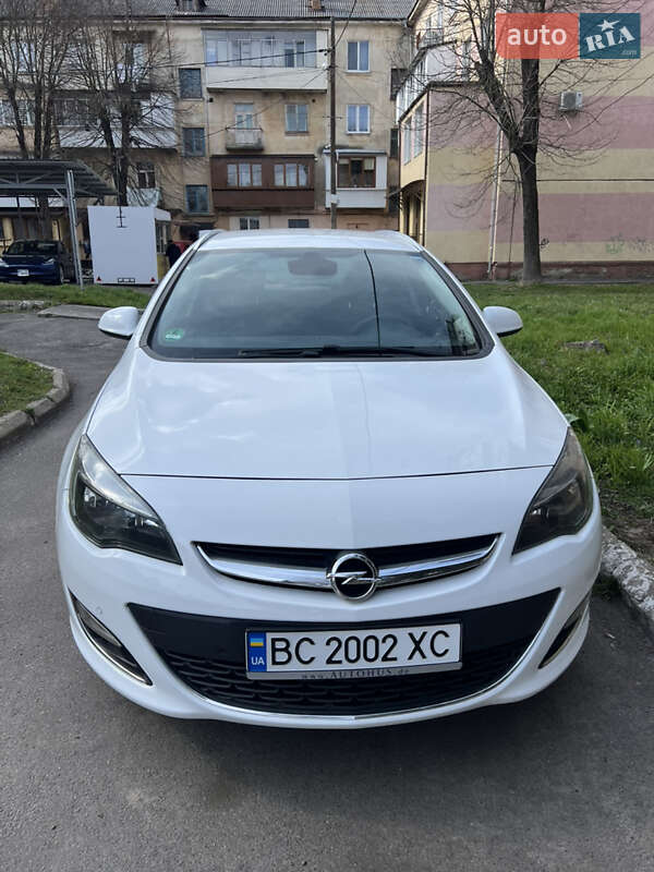 Opel Astra 2014