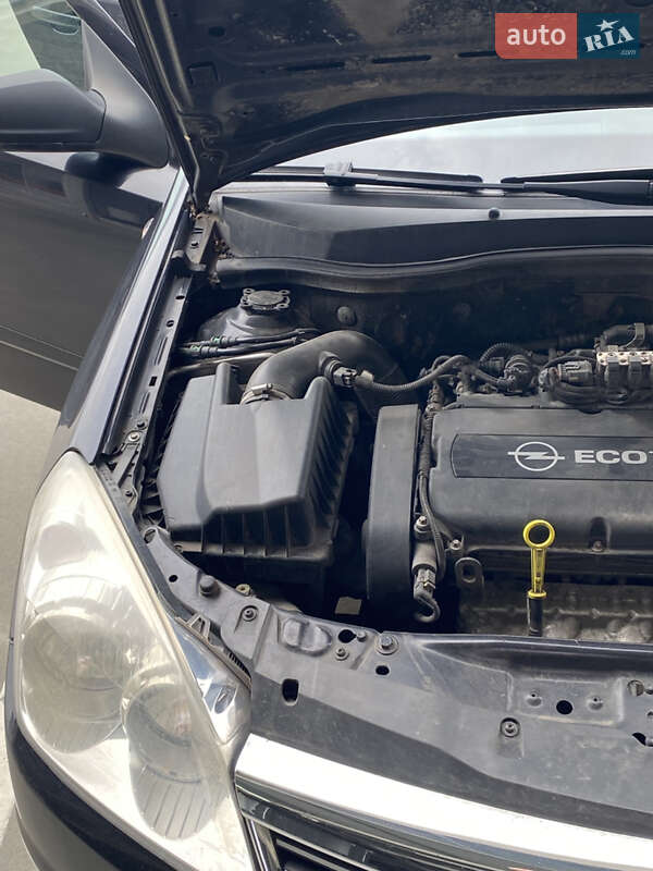 Универсал Opel Astra 2008 в Киеве