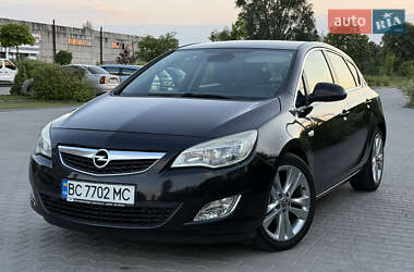 Хэтчбек Opel Astra 2010 в Львове